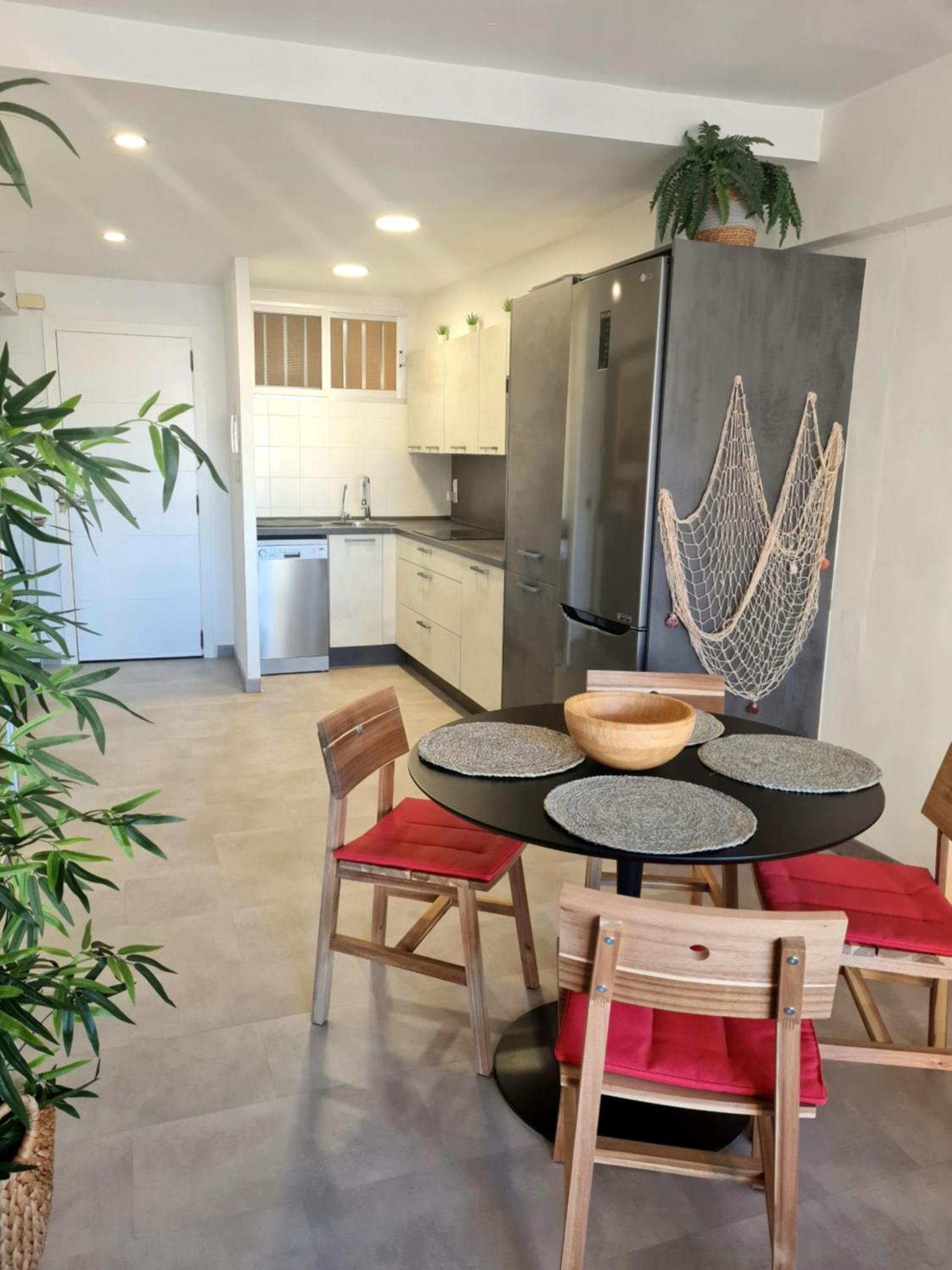 Apartamento Mediterraneo Tranquilo Y Familiar Lejlighed Valencia Eksteriør billede