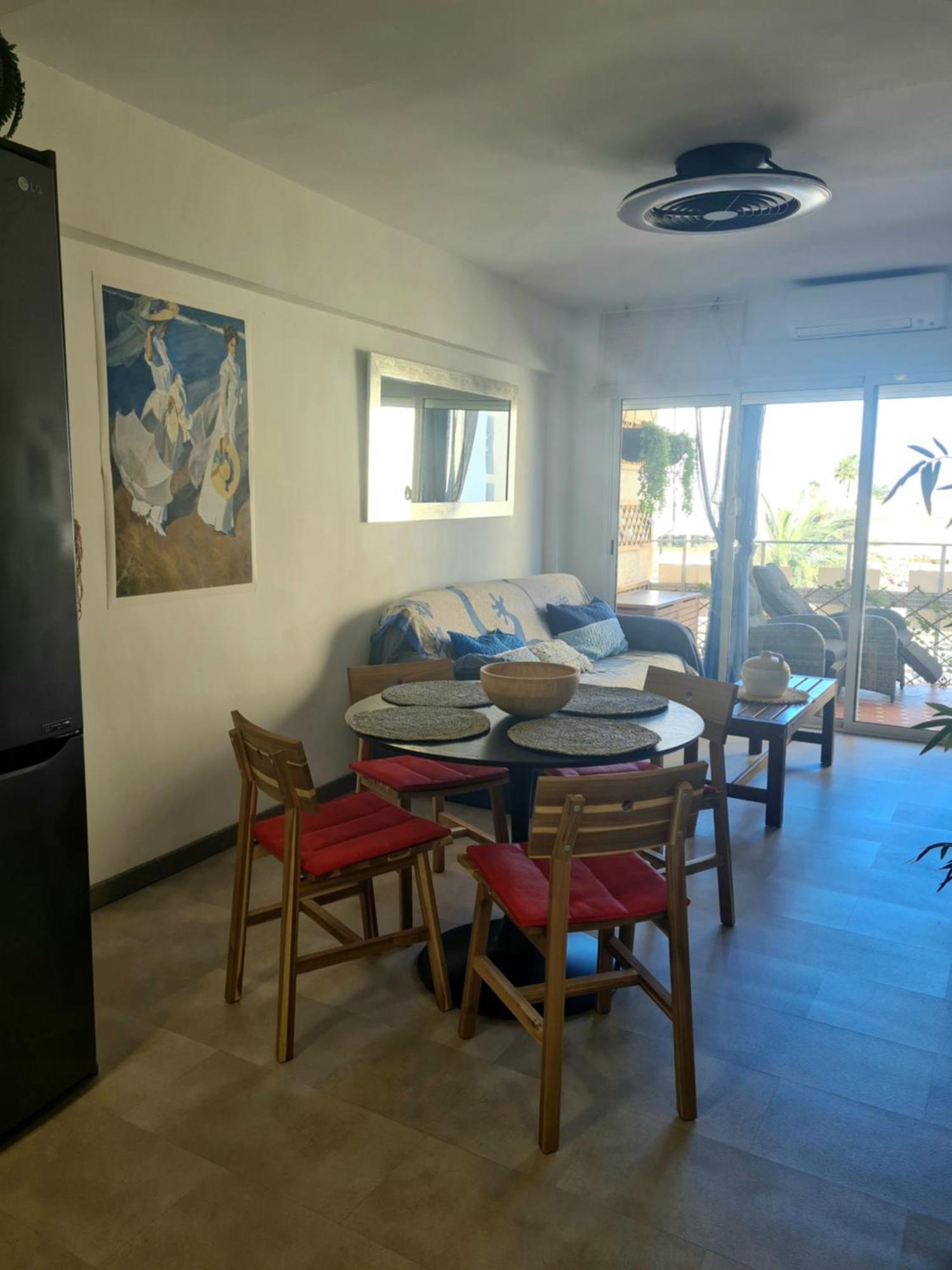 Apartamento Mediterraneo Tranquilo Y Familiar Lejlighed Valencia Eksteriør billede