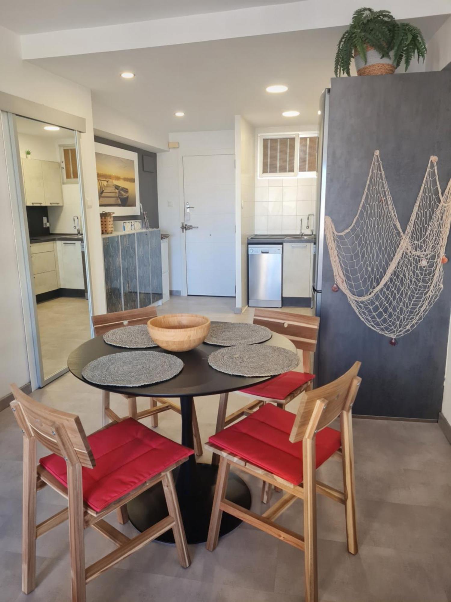 Apartamento Mediterraneo Tranquilo Y Familiar Lejlighed Valencia Eksteriør billede