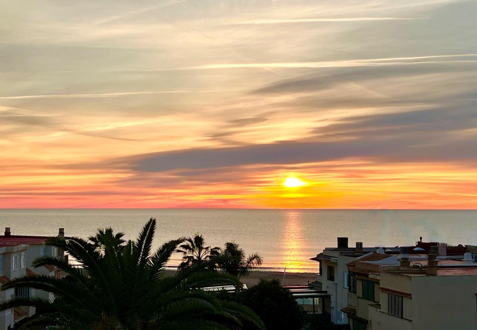 Apartamento Mediterraneo Tranquilo Y Familiar Lejlighed Valencia Eksteriør billede